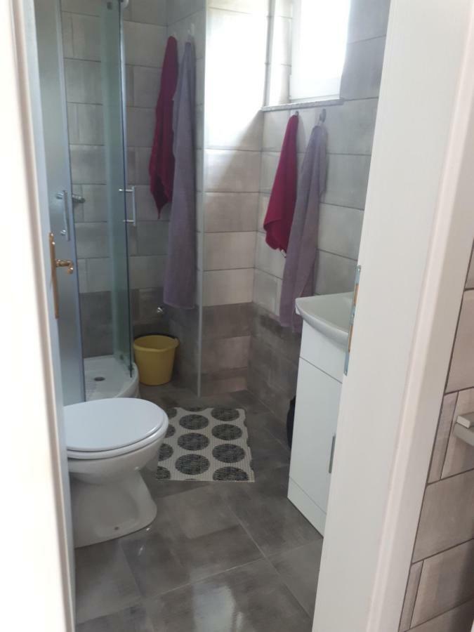 Apartmani Korina Starigrad Paklenica Exterior foto