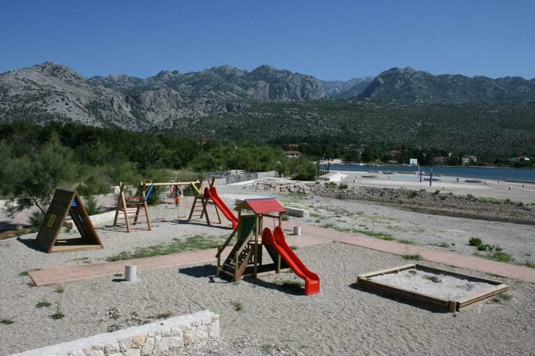 Apartmani Korina Starigrad Paklenica Exterior foto