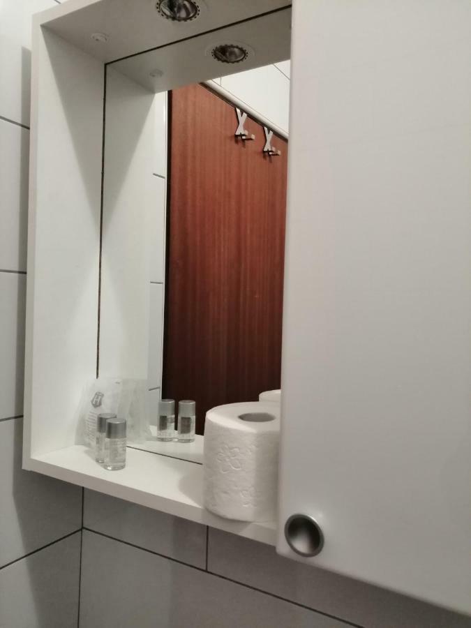 Apartmani Korina Starigrad Paklenica Exterior foto